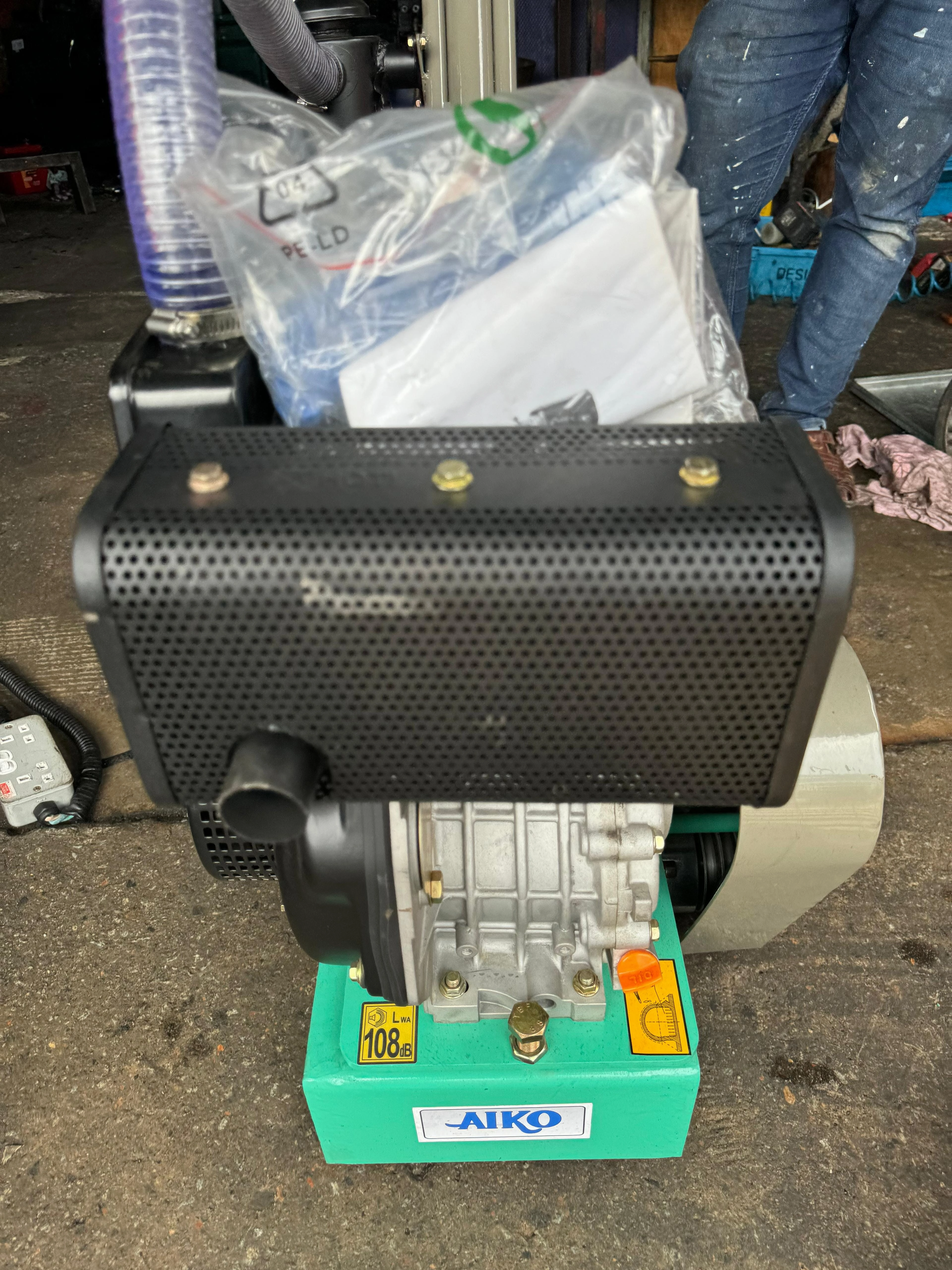 Aiko Floor Scarifying Machine with Diesel Engine 178F Double Air Filter | Model : CNXB