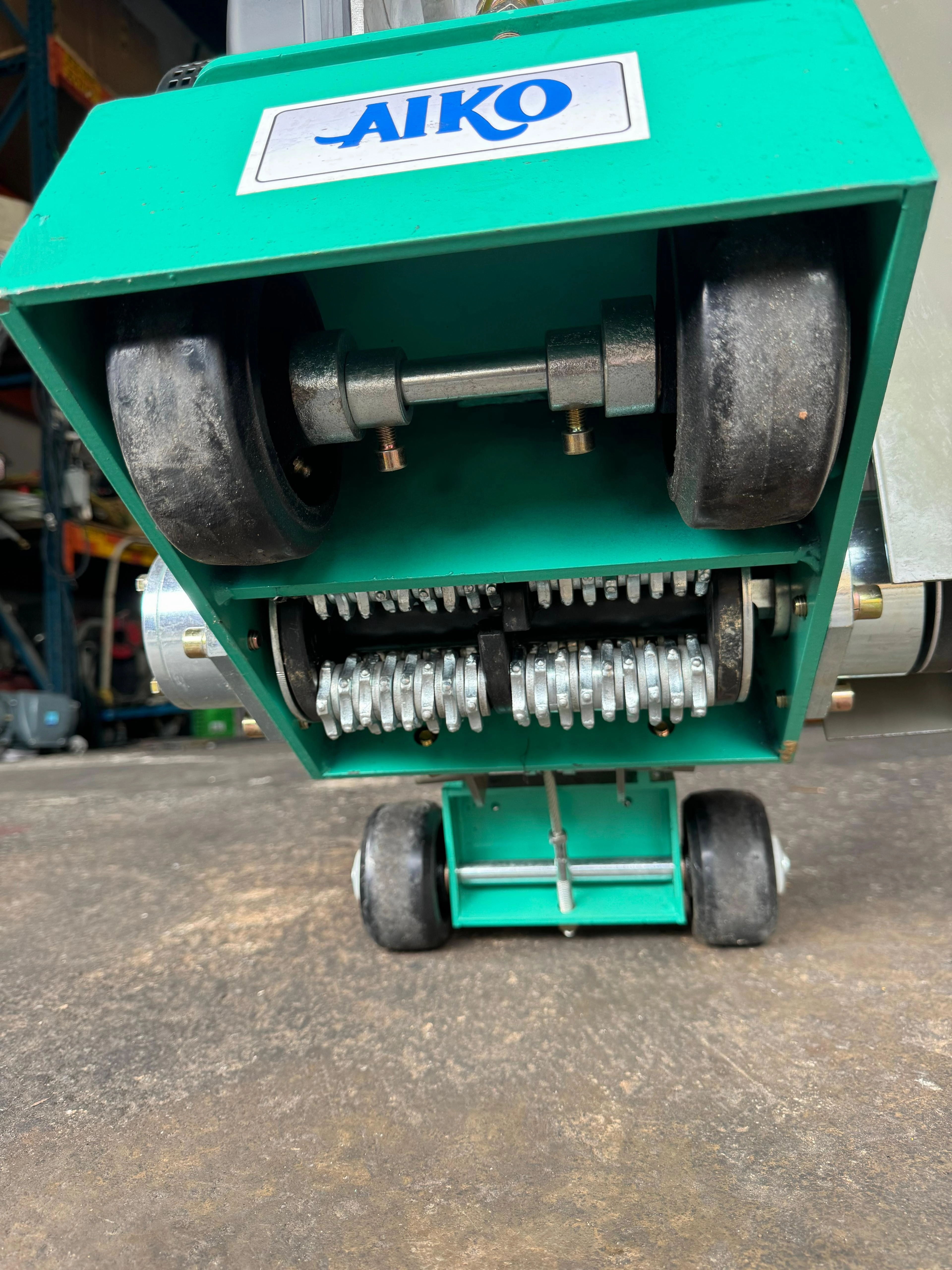 Aiko Floor Scarifying Machine with Diesel Engine 178F Double Air Filter | Model : CNXB