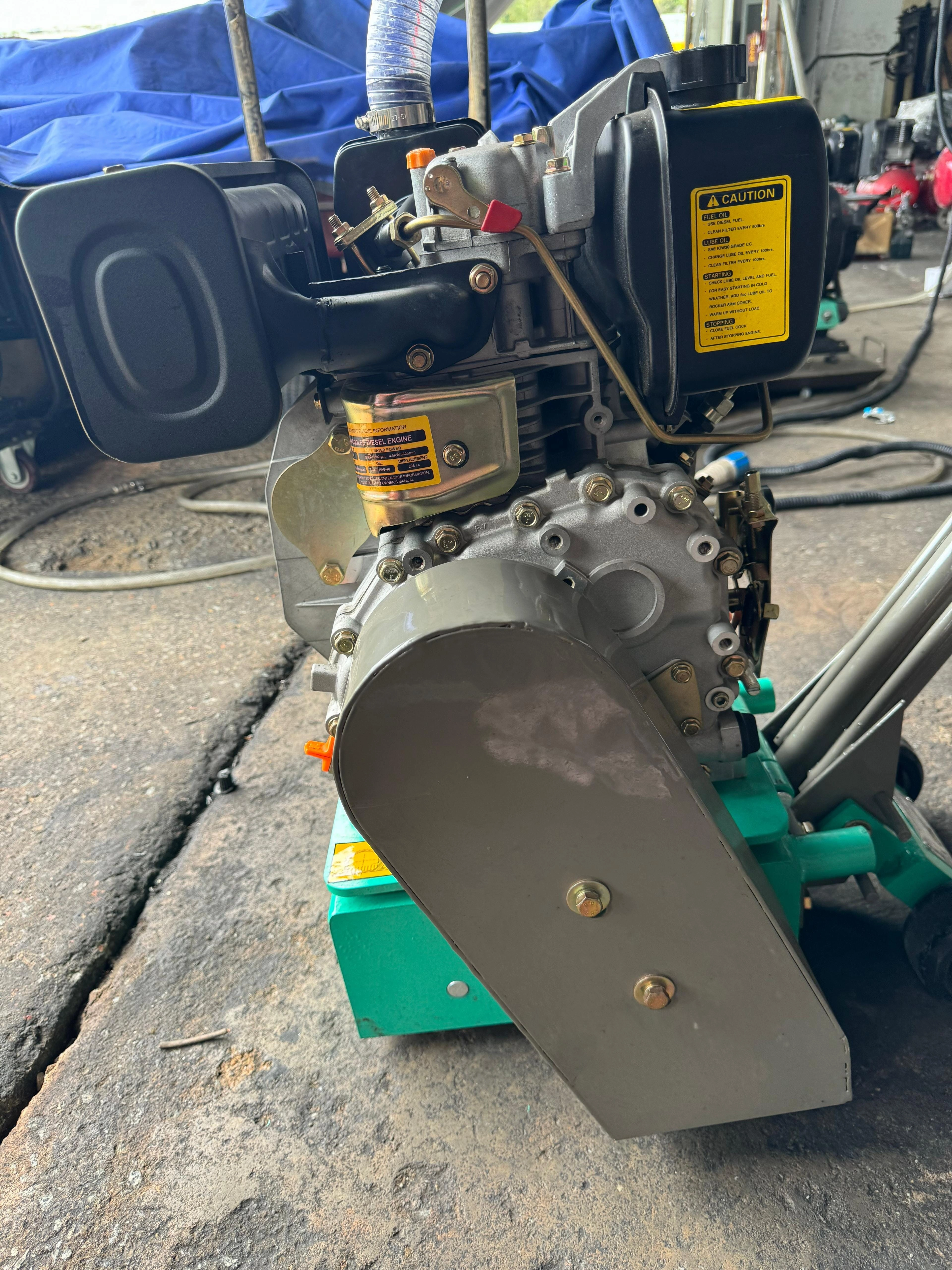 Aiko Floor Scarifying Machine with Diesel Engine 178F Double Air Filter | Model : CNXB