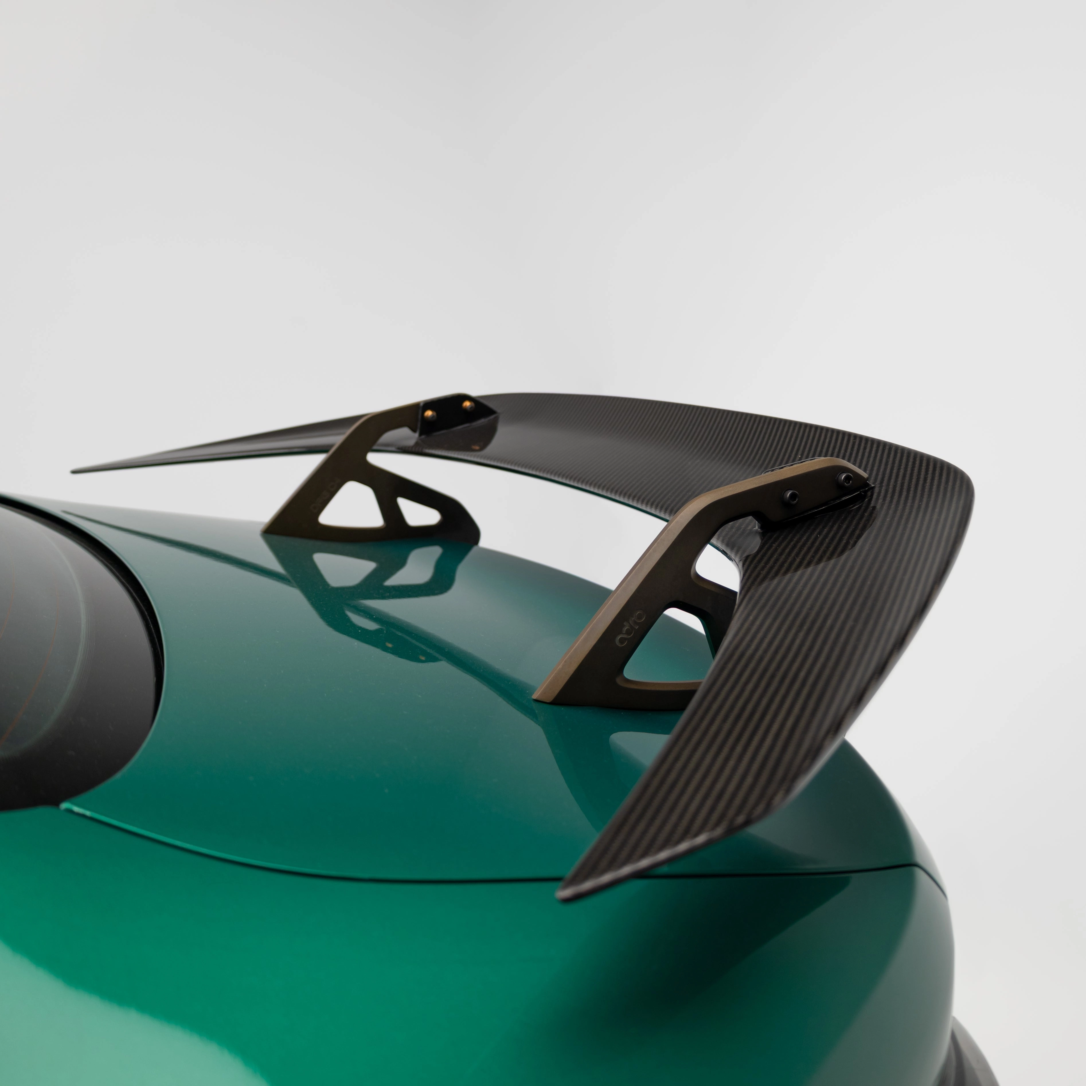 BMW G82 M4 AT-S Dry Carbon Fiber Swan Neck Wing 2020 