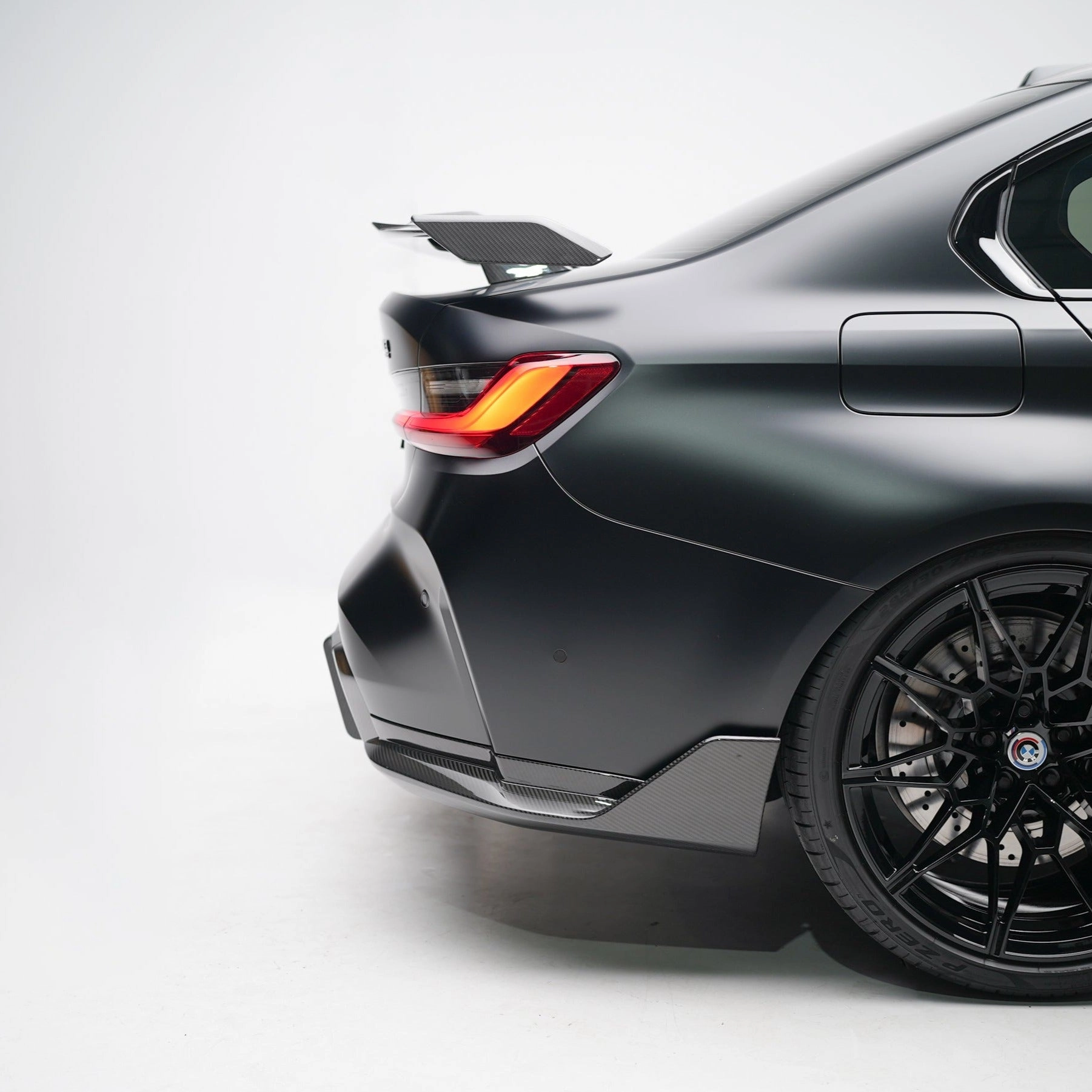 M-Performance Style Pre Pregged Dry Carbon Fiber Wing Spoiler for BMW 3 Series G20 / 4 Series G22 / M3 G80 / M4 G82 20 