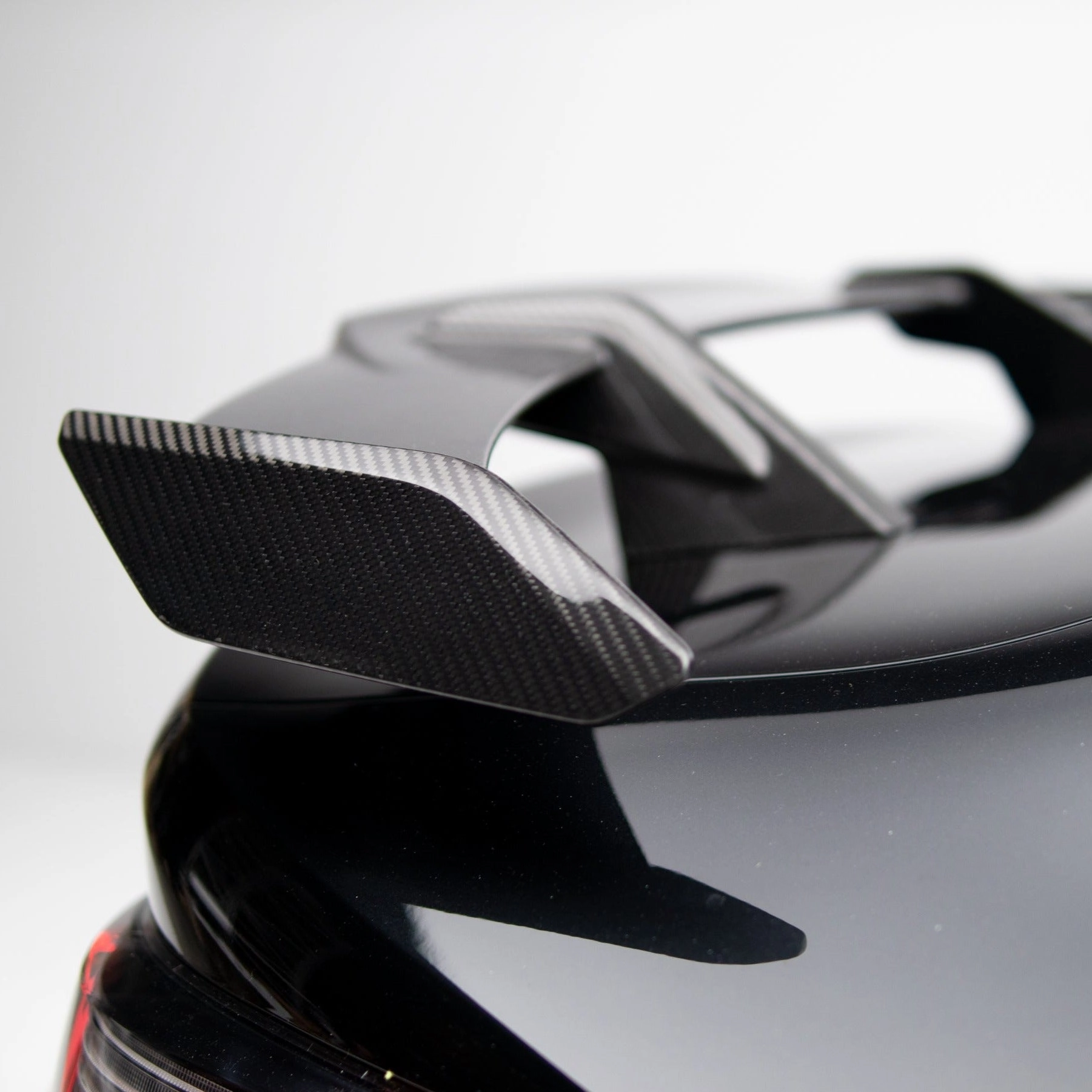 M-Performance Style Pre Pregged Dry Carbon Fiber Wing Spoiler for BMW 3 Series G20 / 4 Series G22 / M3 G80 / M4 G82 20 