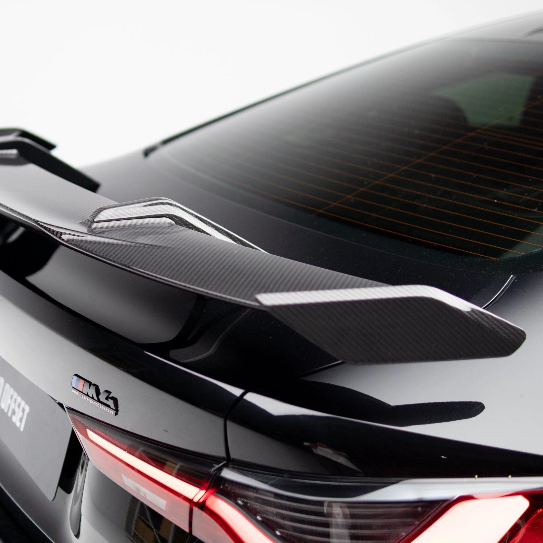 M-Performance Style Pre Pregged Dry Carbon Fiber Wing Spoiler for BMW 3 Series G20 / 4 Series G22 / M3 G80 / M4 G82 20 