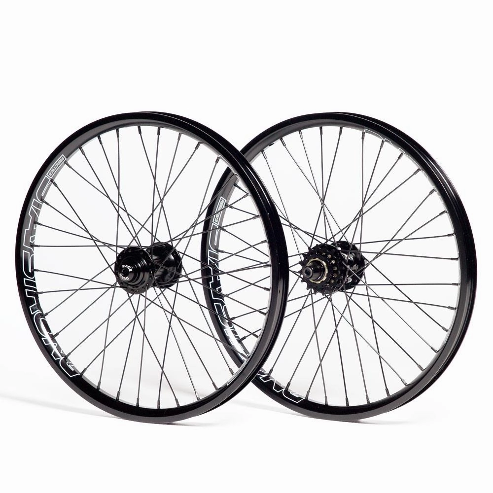 Stay Strong Reactiv 2 20 Disc Race Wheelset - Black/ 1.75